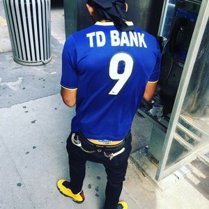 Meet your Posher, Kay